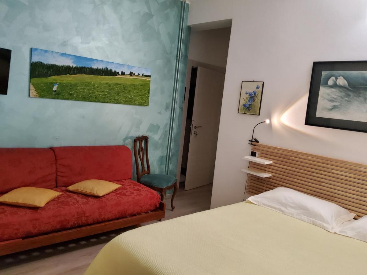 Annadia Sweet Home B&B Лідо-ді-Остія Екстер'єр фото