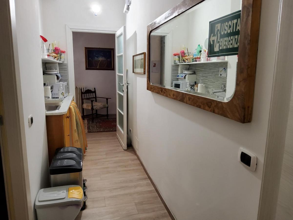 Annadia Sweet Home B&B Лідо-ді-Остія Екстер'єр фото